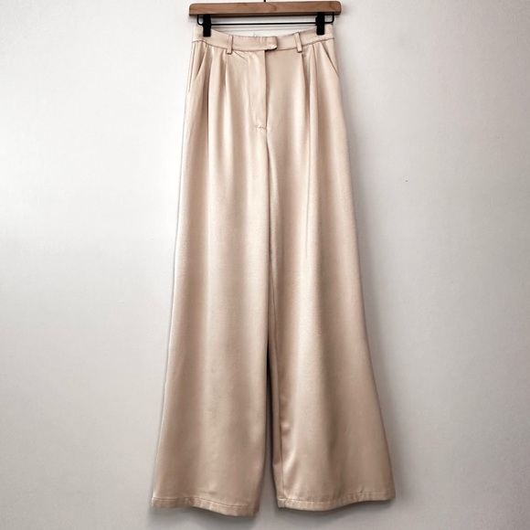 PRINCESS POLLY Amalia Wide Leg High Waisted Satin Trousers Pants in Beige Size 4 - Picture 2 of 14